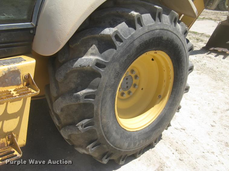 image for item L2371 New Holland 555E backhoe