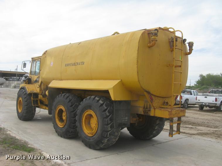 image for item L2372 Volvo BM A25 water truck