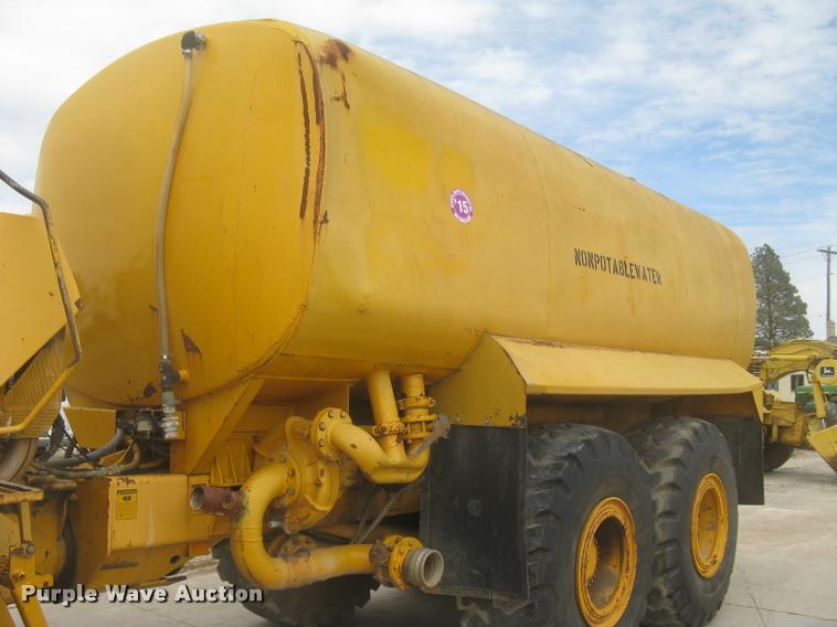 image for item L2372 Volvo BM A25 water truck