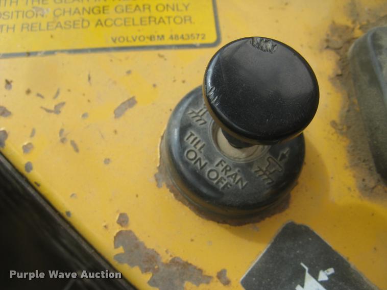 image for item L2372 Volvo BM A25 water truck