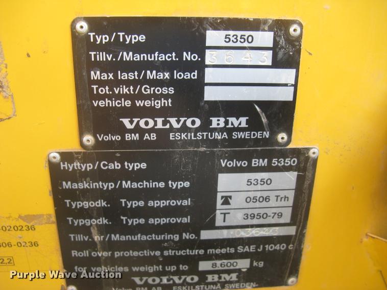 image for item L2372 Volvo BM A25 water truck