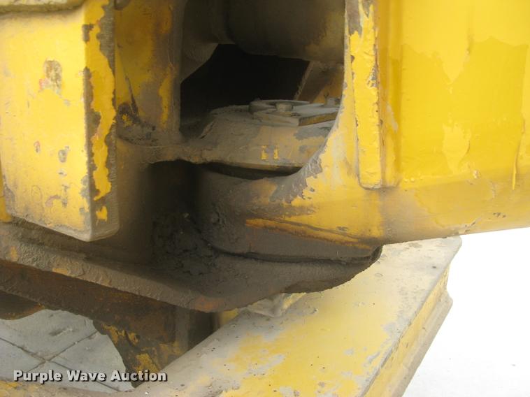 image for item L2372 Volvo BM A25 water truck