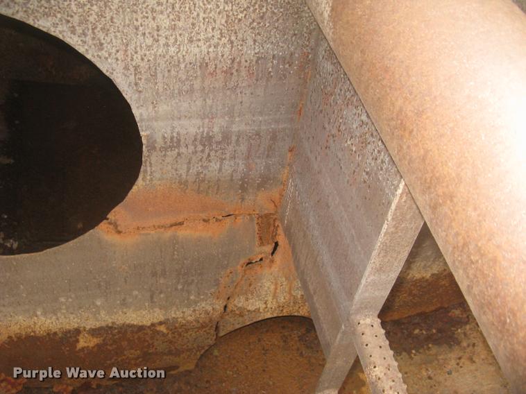 image for item L2372 Volvo BM A25 water truck