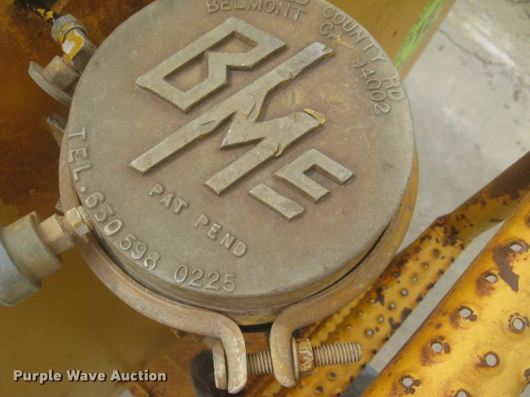 image for item L2372 Volvo BM A25 water truck