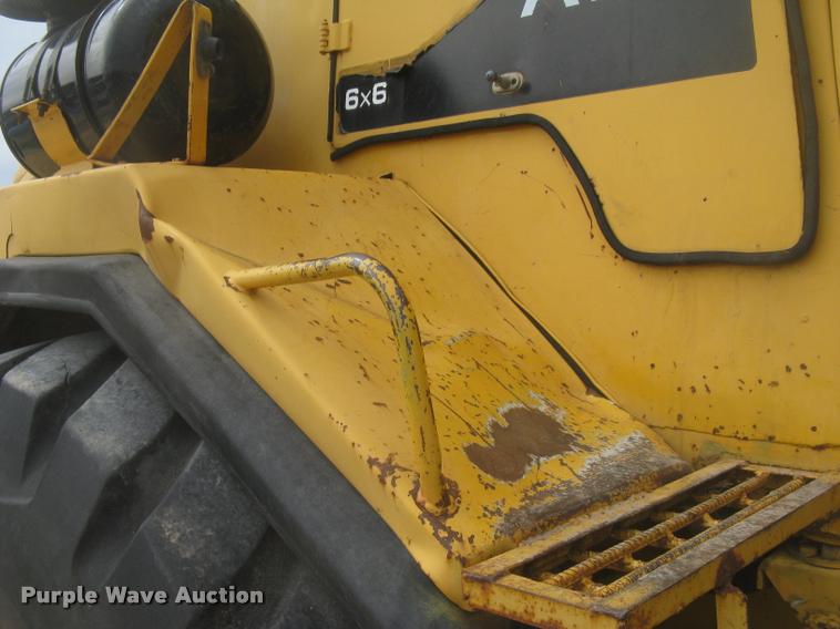 image for item L2372 Volvo BM A25 water truck