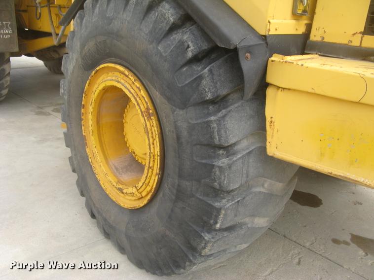 image for item L2372 Volvo BM A25 water truck