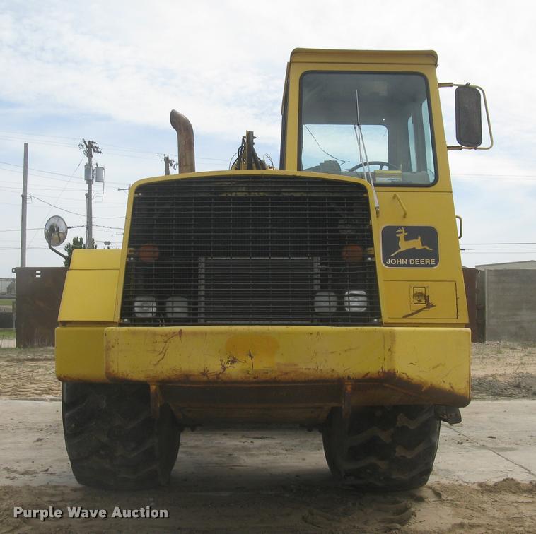 image for item L2373 1995 John Deere 862B elevating scraper