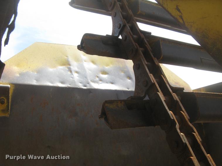 image for item L2373 1995 John Deere 862B elevating scraper