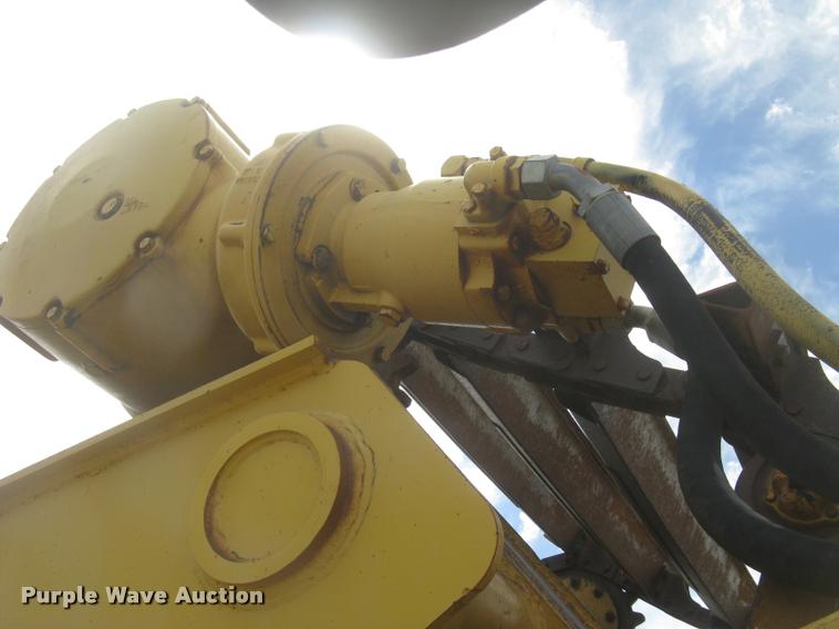 image for item L2373 1995 John Deere 862B elevating scraper