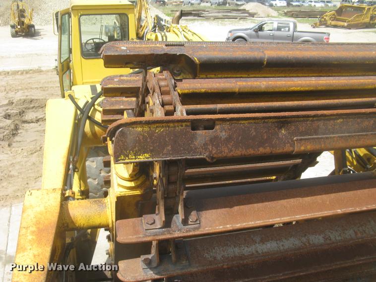 image for item L2373 1995 John Deere 862B elevating scraper