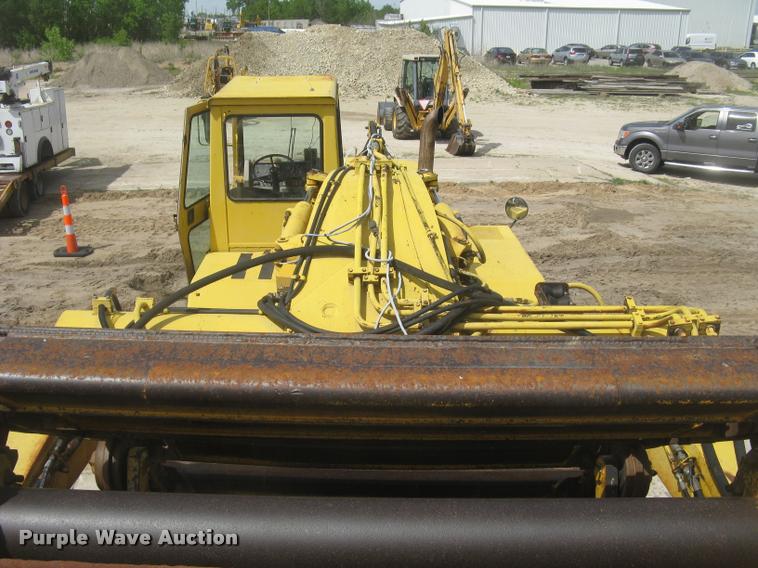 image for item L2373 1995 John Deere 862B elevating scraper