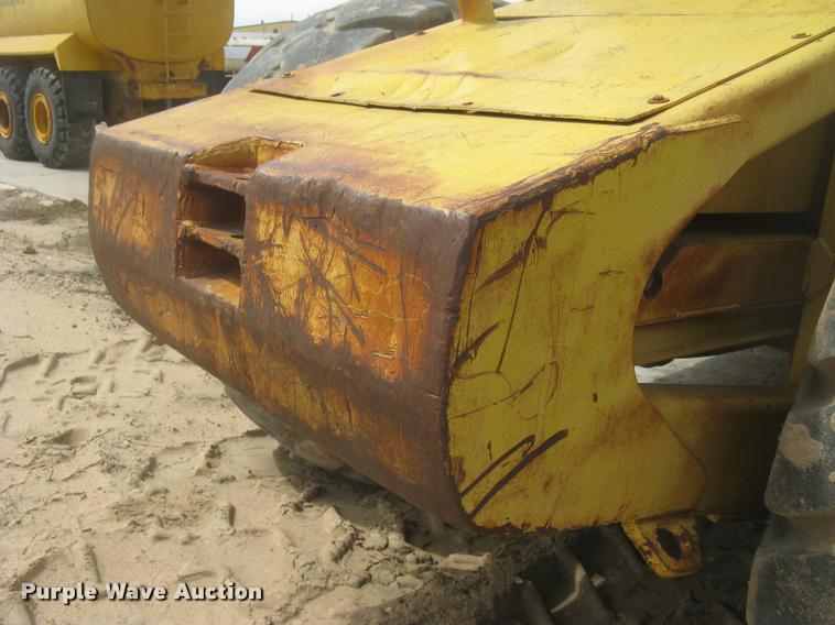 image for item L2373 1995 John Deere 862B elevating scraper