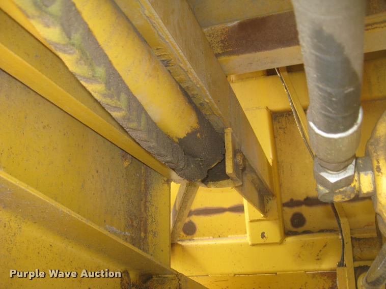 image for item L2373 1995 John Deere 862B elevating scraper