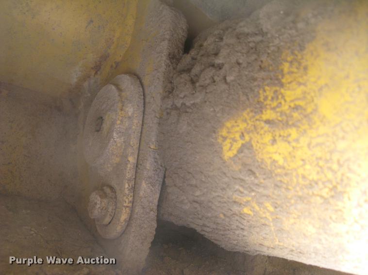 image for item L2373 1995 John Deere 862B elevating scraper