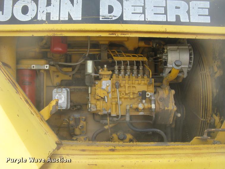 image for item L2373 1995 John Deere 862B elevating scraper