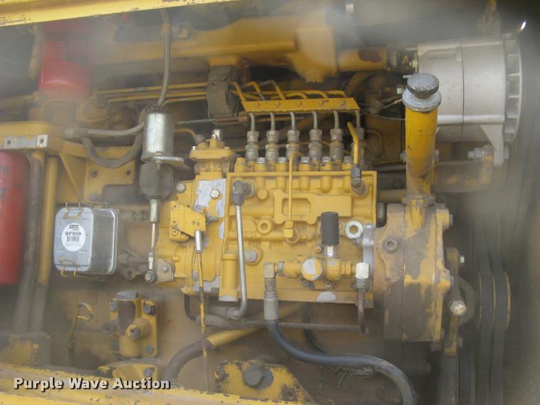 image for item L2373 1995 John Deere 862B elevating scraper