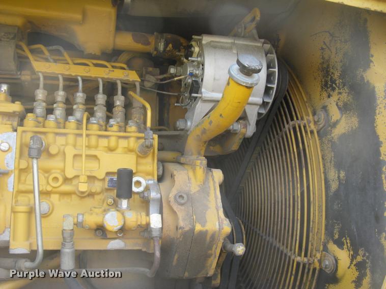 image for item L2373 1995 John Deere 862B elevating scraper