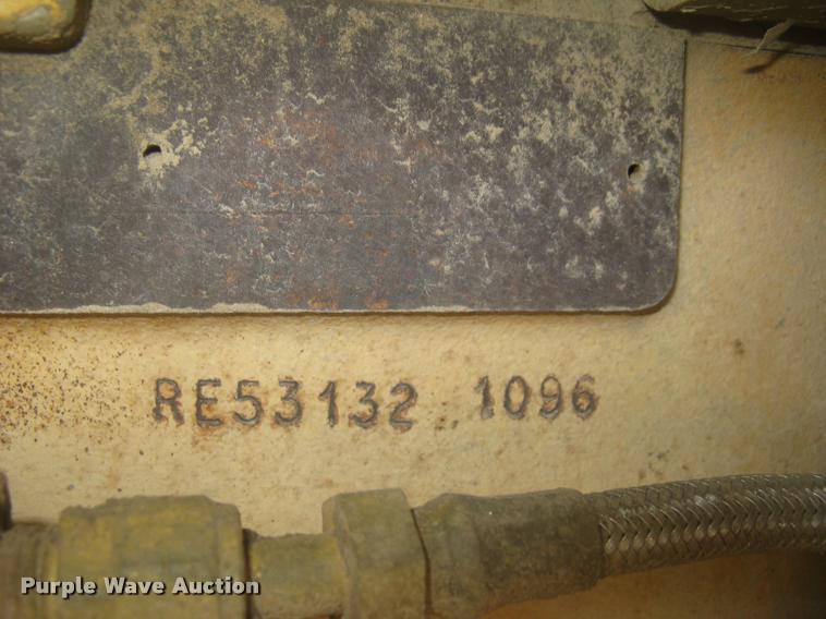 image for item L2373 1995 John Deere 862B elevating scraper