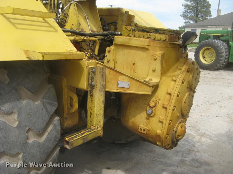 image for item L2373 1995 John Deere 862B elevating scraper