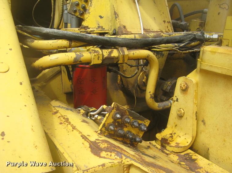 image for item L2373 1995 John Deere 862B elevating scraper