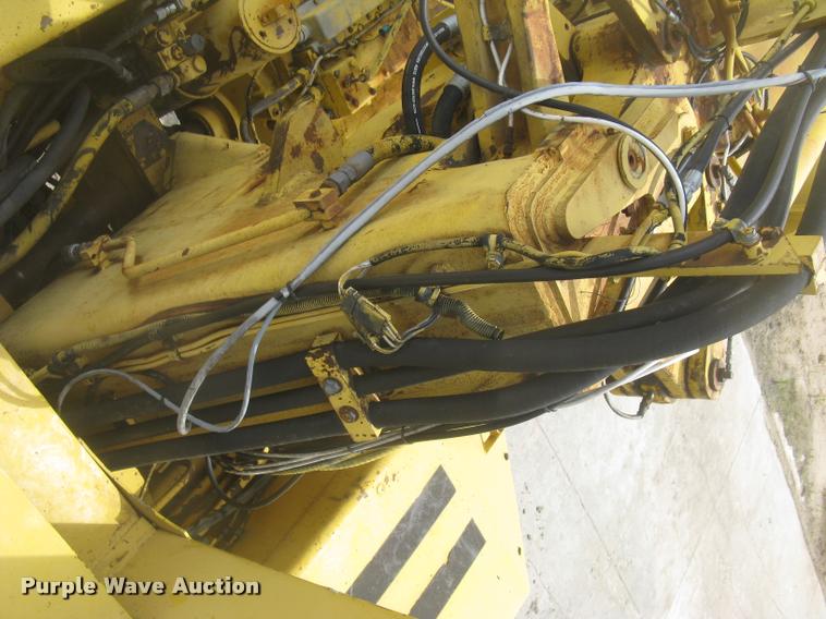 image for item L2373 1995 John Deere 862B elevating scraper