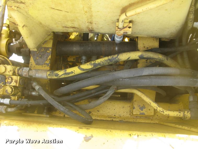 image for item L2373 1995 John Deere 862B elevating scraper