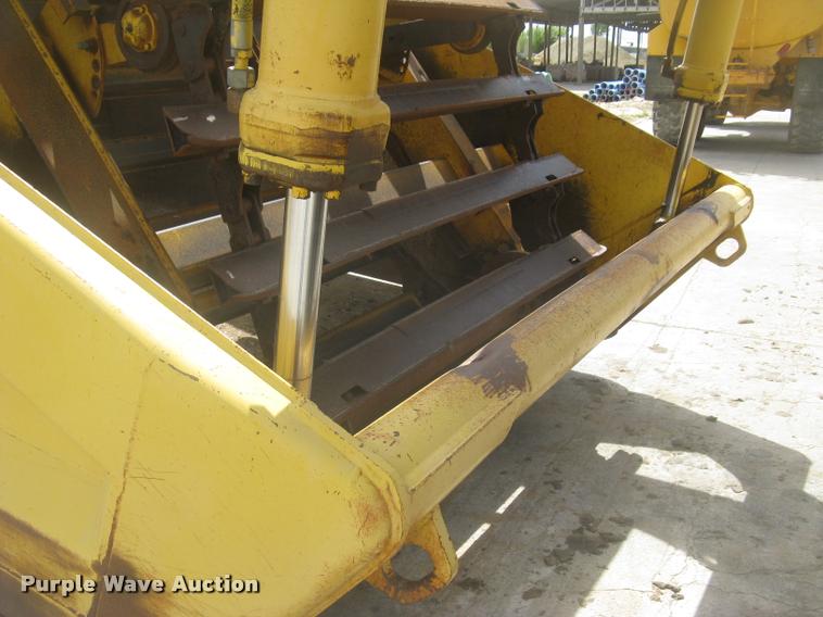 image for item L2373 1995 John Deere 862B elevating scraper