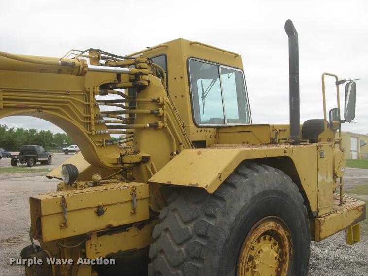 image for item L2380 1989 Caterpillar 613C elevating scraper