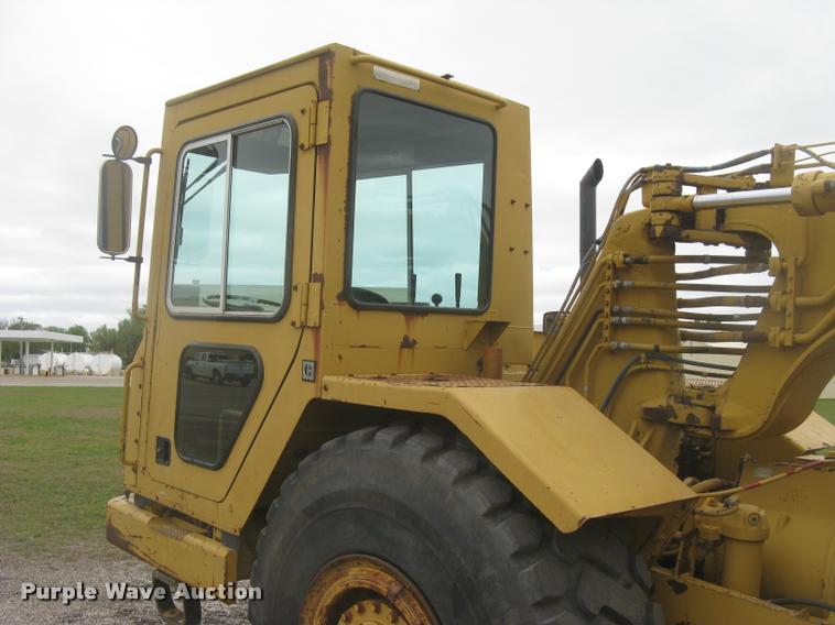 image for item L2380 1989 Caterpillar 613C elevating scraper