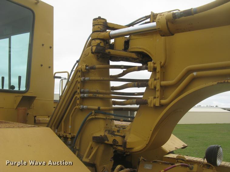 image for item L2380 1989 Caterpillar 613C elevating scraper