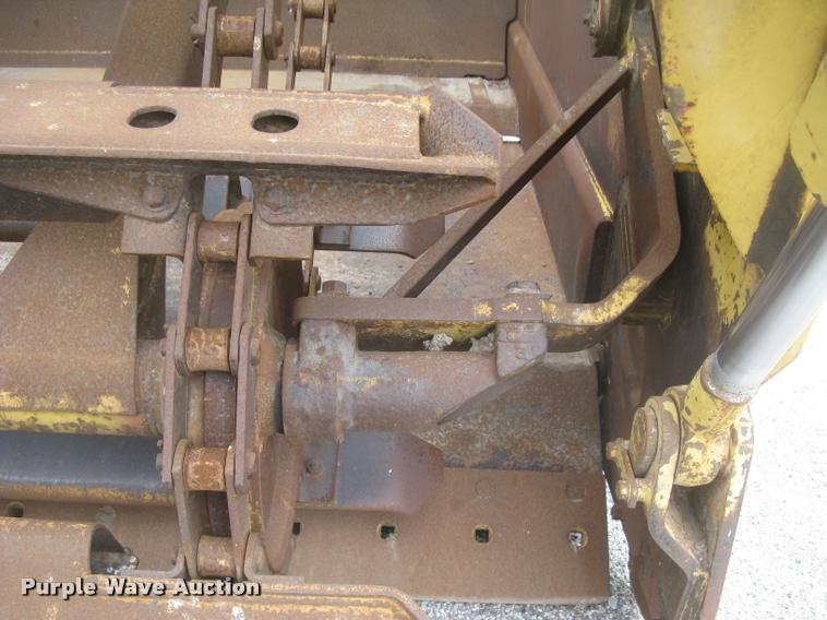 image for item L2380 1989 Caterpillar 613C elevating scraper