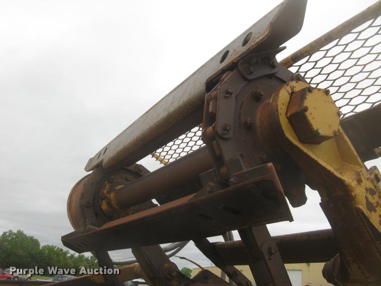 image for item L2380 1989 Caterpillar 613C elevating scraper