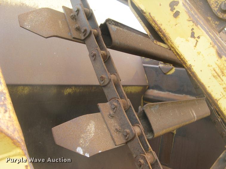image for item L2380 1989 Caterpillar 613C elevating scraper