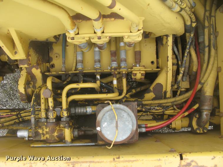 image for item L2380 1989 Caterpillar 613C elevating scraper