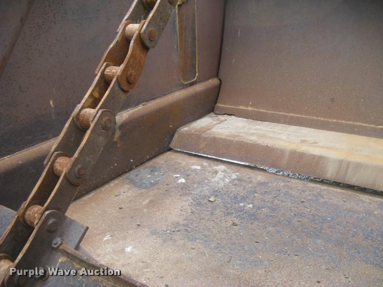 image for item L2380 1989 Caterpillar 613C elevating scraper