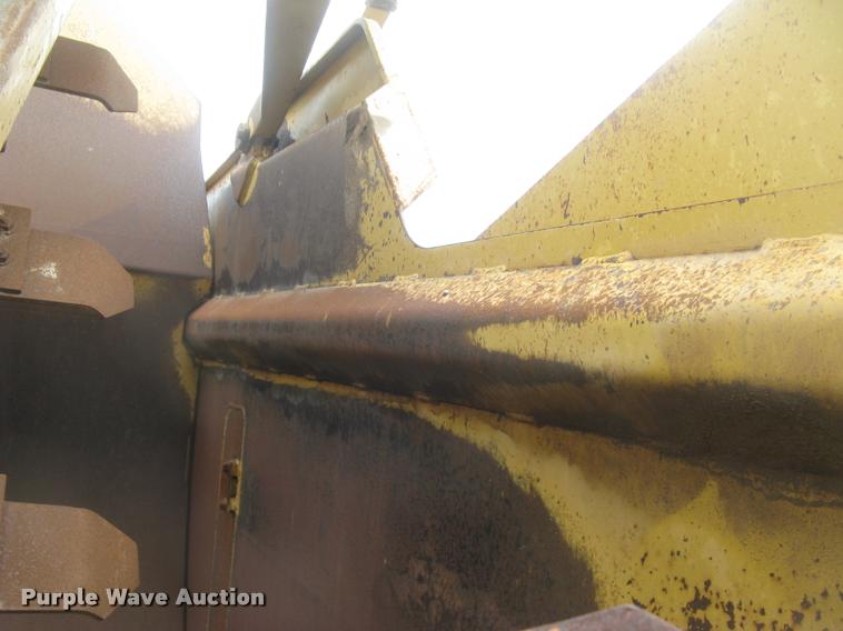 image for item L2380 1989 Caterpillar 613C elevating scraper