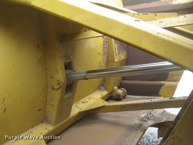image for item L2380 1989 Caterpillar 613C elevating scraper
