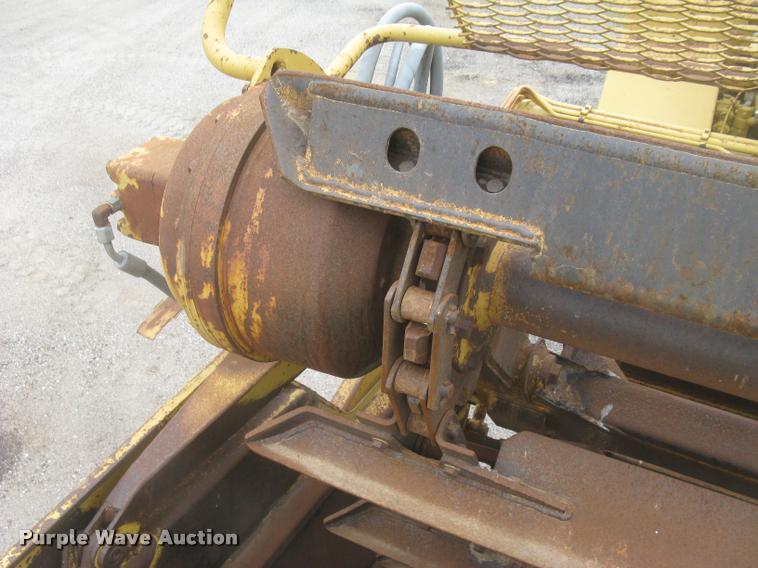 image for item L2380 1989 Caterpillar 613C elevating scraper