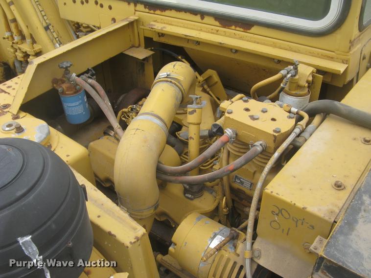 image for item L2380 1989 Caterpillar 613C elevating scraper