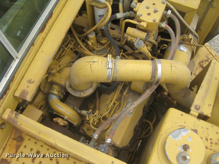 image for item L2380 1989 Caterpillar 613C elevating scraper