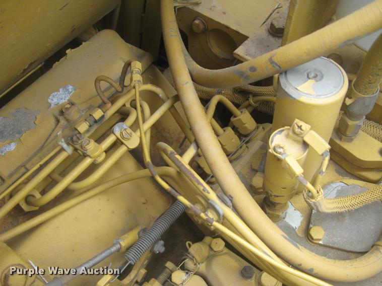 image for item L2380 1989 Caterpillar 613C elevating scraper