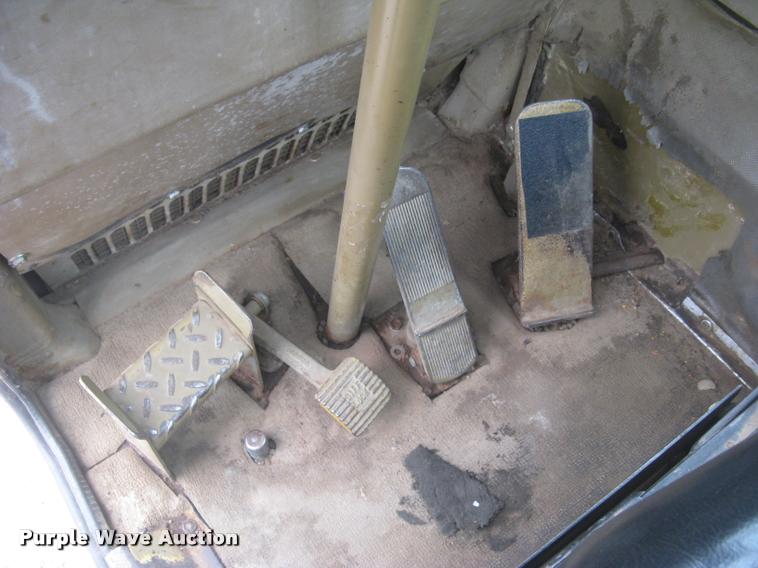 image for item L2380 1989 Caterpillar 613C elevating scraper