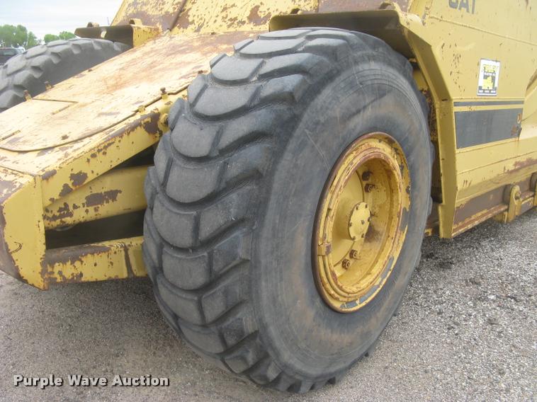 image for item L2380 1989 Caterpillar 613C elevating scraper