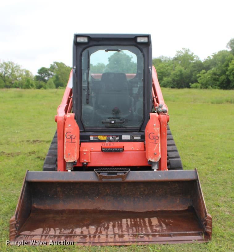 image for item L3118 2014 Kubota SVL75-2 skid steer