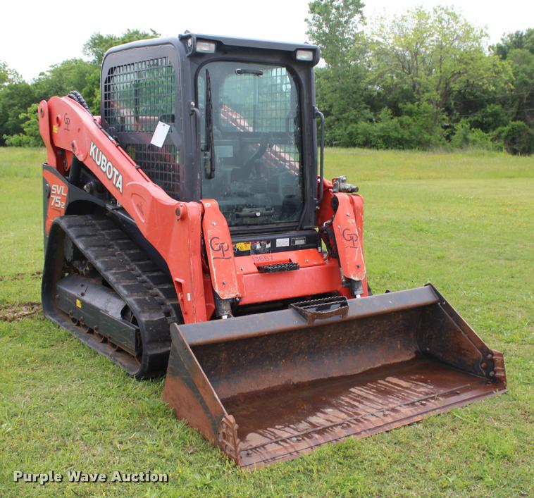 image for item L3118 2014 Kubota SVL75-2 skid steer