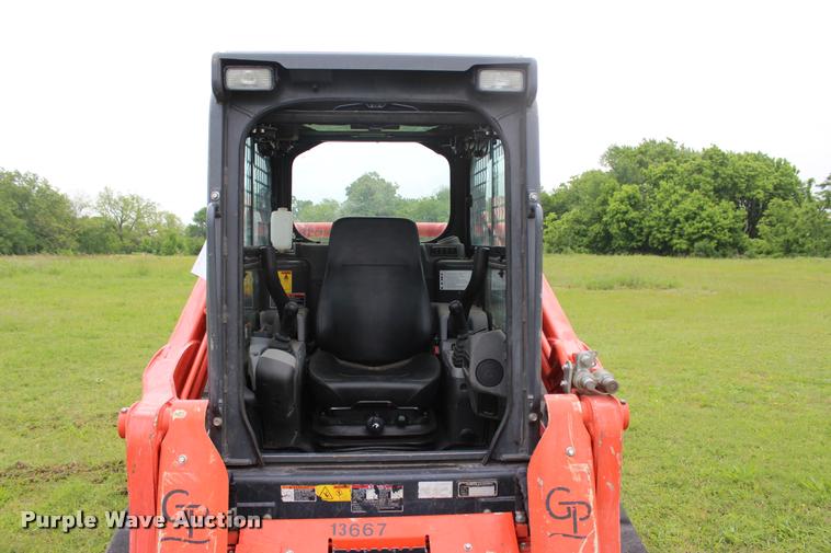 image for item L3118 2014 Kubota SVL75-2 skid steer