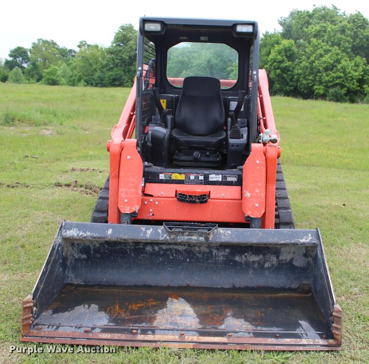 image for item L3119 2015 Kubota SVL75-2 skid steer