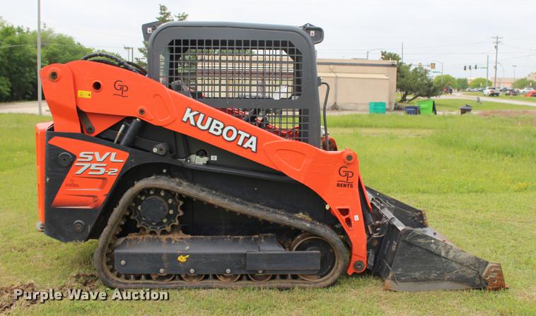 image for item L3119 2015 Kubota SVL75-2 skid steer