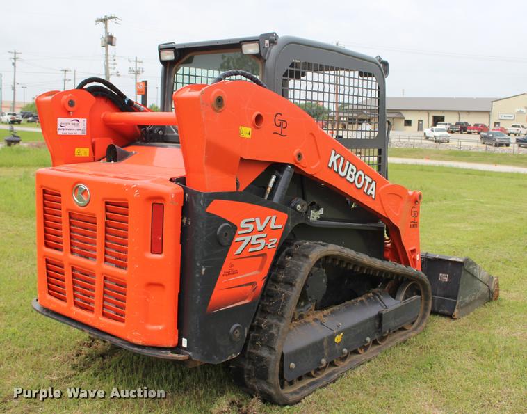 image for item L3119 2015 Kubota SVL75-2 skid steer