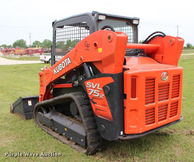 image for item L3119 2015 Kubota SVL75-2 skid steer